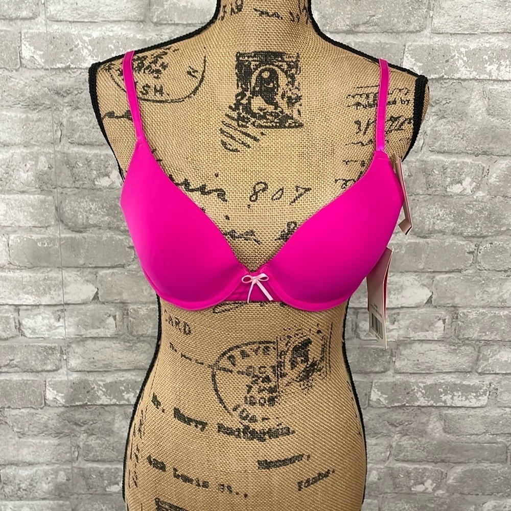 Isaac Mizrahi Pink Perfect Coverage Bra